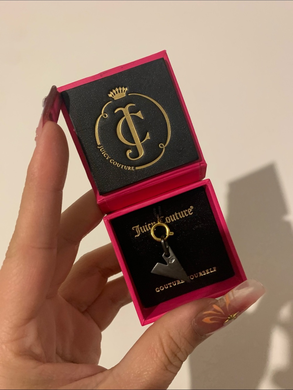 Juicy Couture V Charm Hot Pink Jewelry Gift Box with Gold Logo & hematite Charm